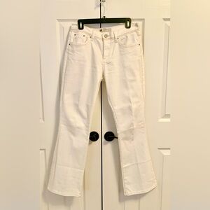 VTG 515 Levi’s Boot Cut Low Rise Size 10 Women's White Jeans EUC Worn Once!